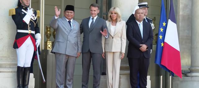 Prabowo Disambut Perdana Menteri Prancis, Hadiri Upacara Kenegaraan di Les Invalides