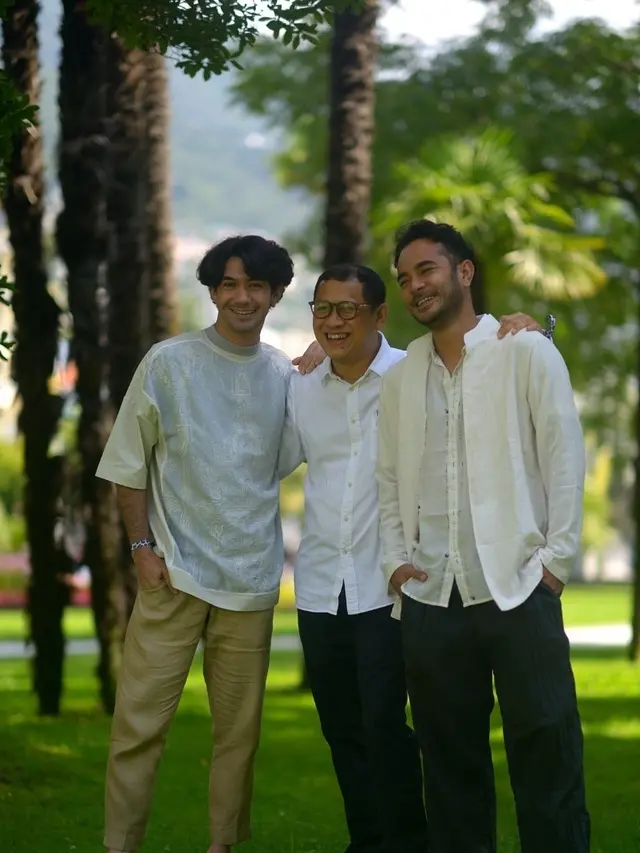 Reza Rahadian, Edwin, dan Marthino Lio. (Foto: Instagram @marthinolio)