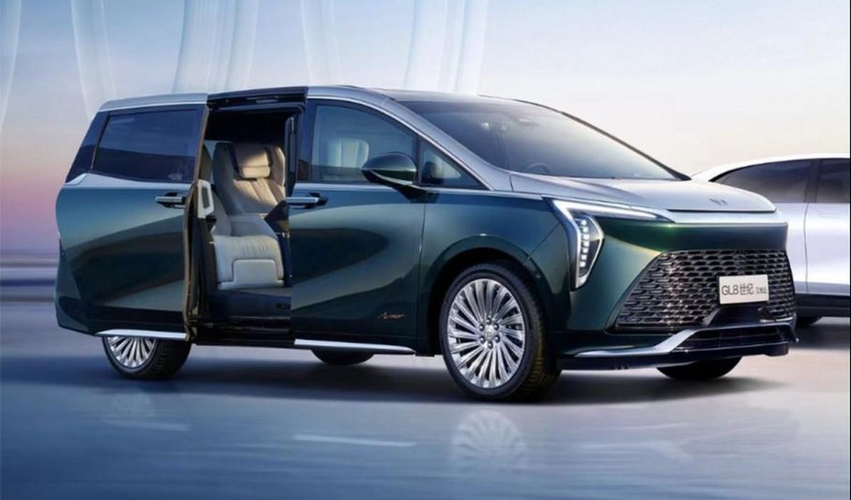 Contoh-contoh Mobil MPV dan Jenisnya