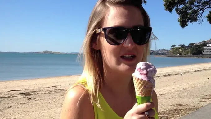 Photo copyright Youtube/Julie Bresnan