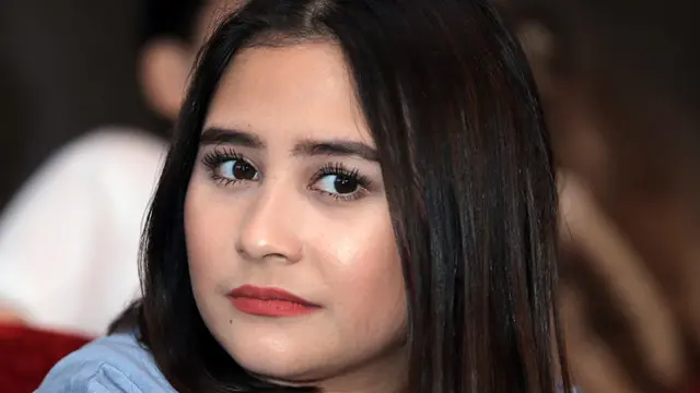 [Bintang] Prilly Latuconsina