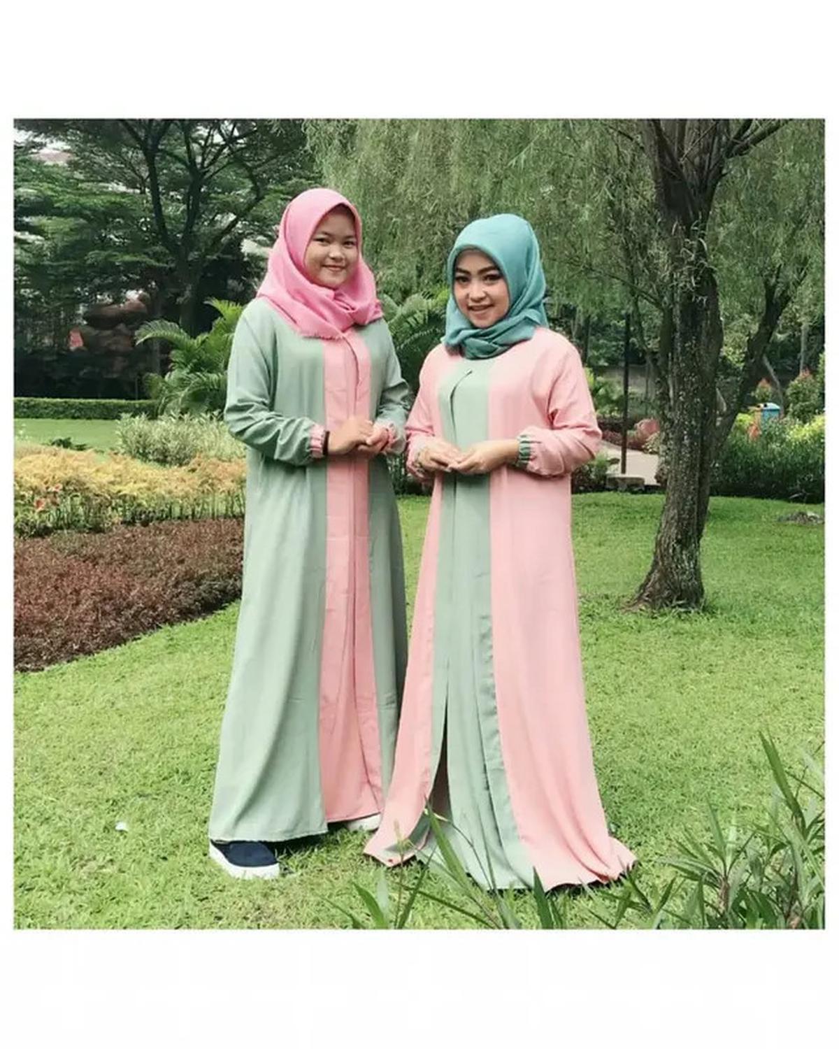 9 Potret Kenangan Mpok Alpa dan Sherly Anak Sulungnya, dari Momen Penuh Keceriaan hingga Perpisahan