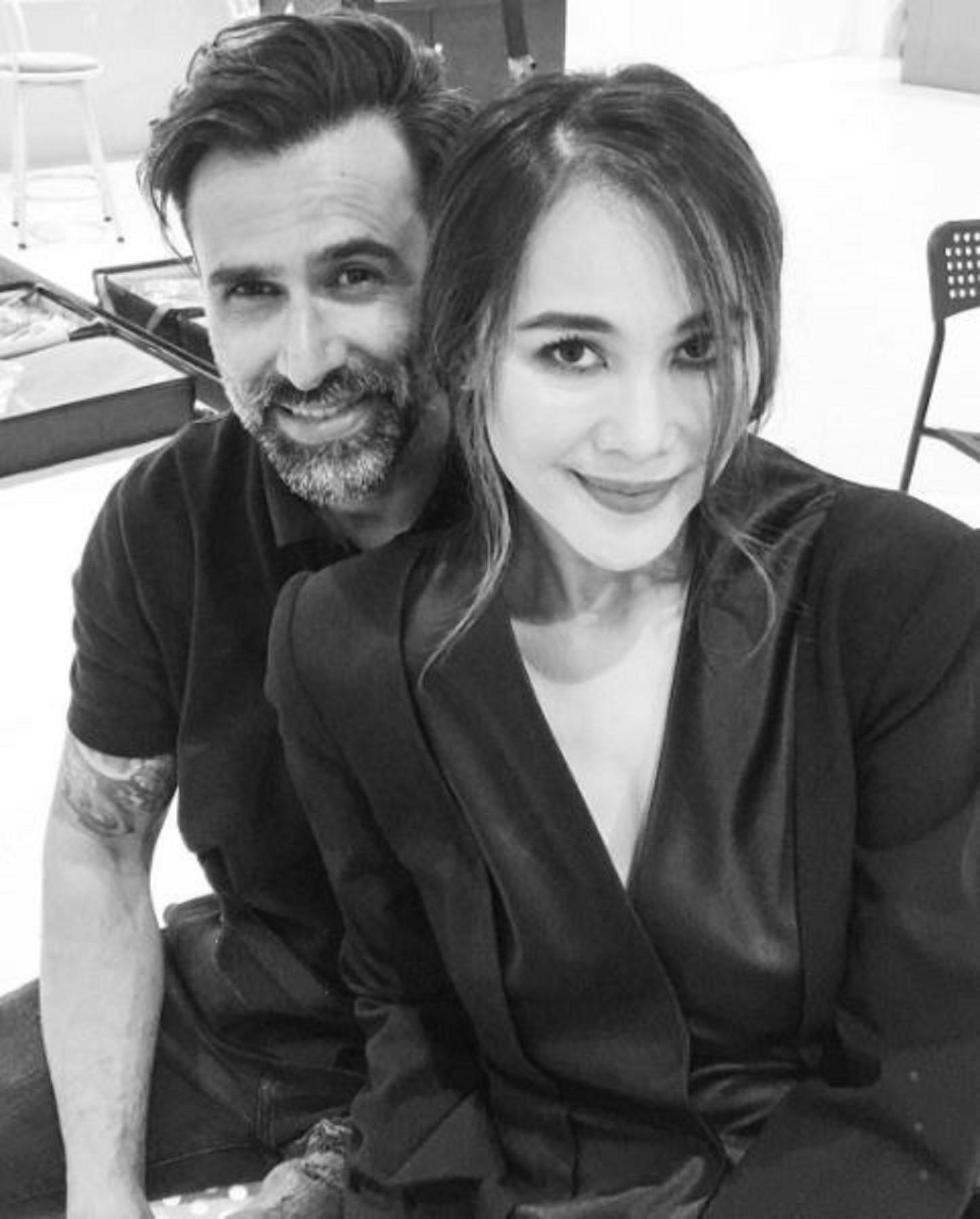 Cerita Cinta Jeremy Thomas Dan Ina Thomas News Entertainment Fimela Com