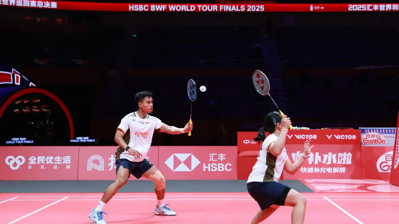Jafar Hidayatullah/Felisha Alberta Nathaniel Pasaribu - BWF World Tour Finals 2025 - Bulu Tangkis