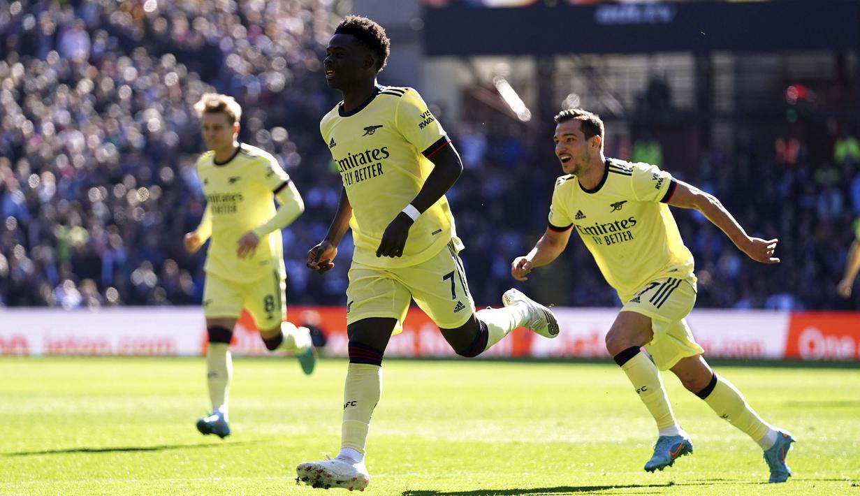 Arsenal berhasil memetik kemenangan tipis di kandang Aston Villa pada laga lanjutan Liga Inggris di Villa Park, Sabtu (19/03/2022) malam WIB. (PA via AP/Nick Potts)