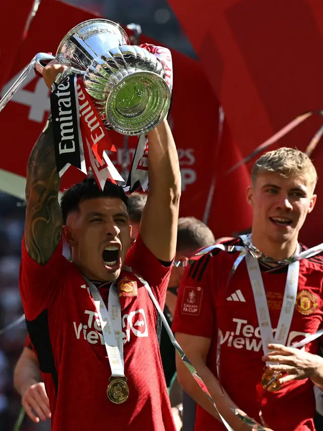 Akun Manchester United diduga ikut sindir Gus Miftah (credit: instagram/manchesterunited)