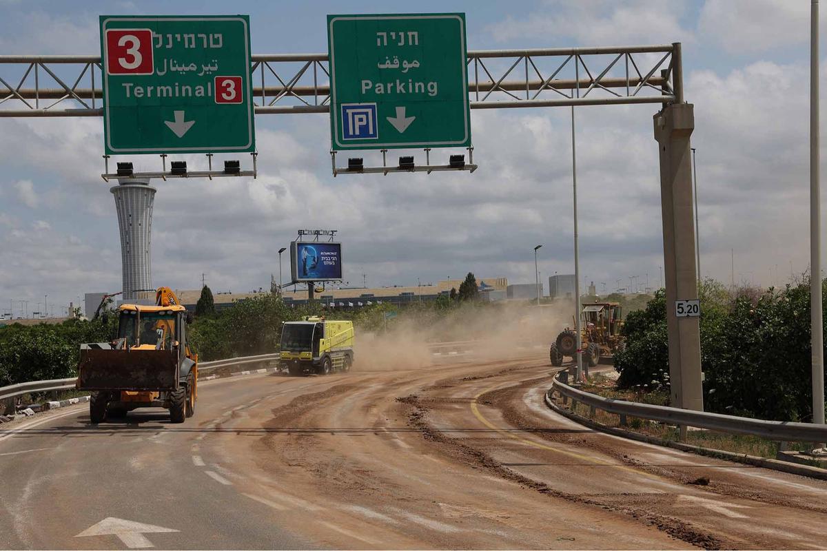 FOTO: Kepanikan Israel Saat Rudal Yaman Menghantam Kawasan Bandara Ben Gurion Israel