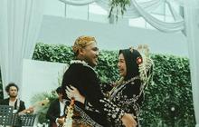 6 Potret Kebahagiaan Salma Salsabil Resmi Menikah dengan Dimansyah Laitupa Pakai Adat Jawa di Surabaya