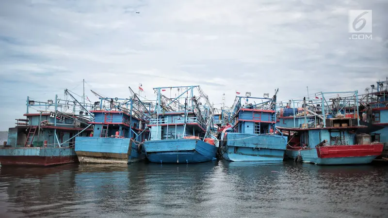 Cuaca Buruk, Nelayan Muara Angke Libur Melaut