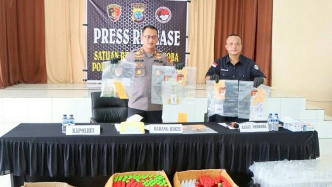Tukang Pijat Wanita Terlibat Jaringan Obat Kuat Ilegal Lintas Batas Filipina