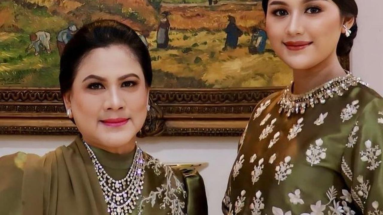 Keduanya kembali mengenakan busana dengan warna yang senada. "Warna hijau 🍃🍃🍃," tulisnya. <br>