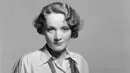 Marlene Dietrich lahir di Berln pada tahun 1901. Ia memilih karier dalam bidang akting namun tetap miliki pandangan politik yang keras. (Getty Images/Aljazeera)