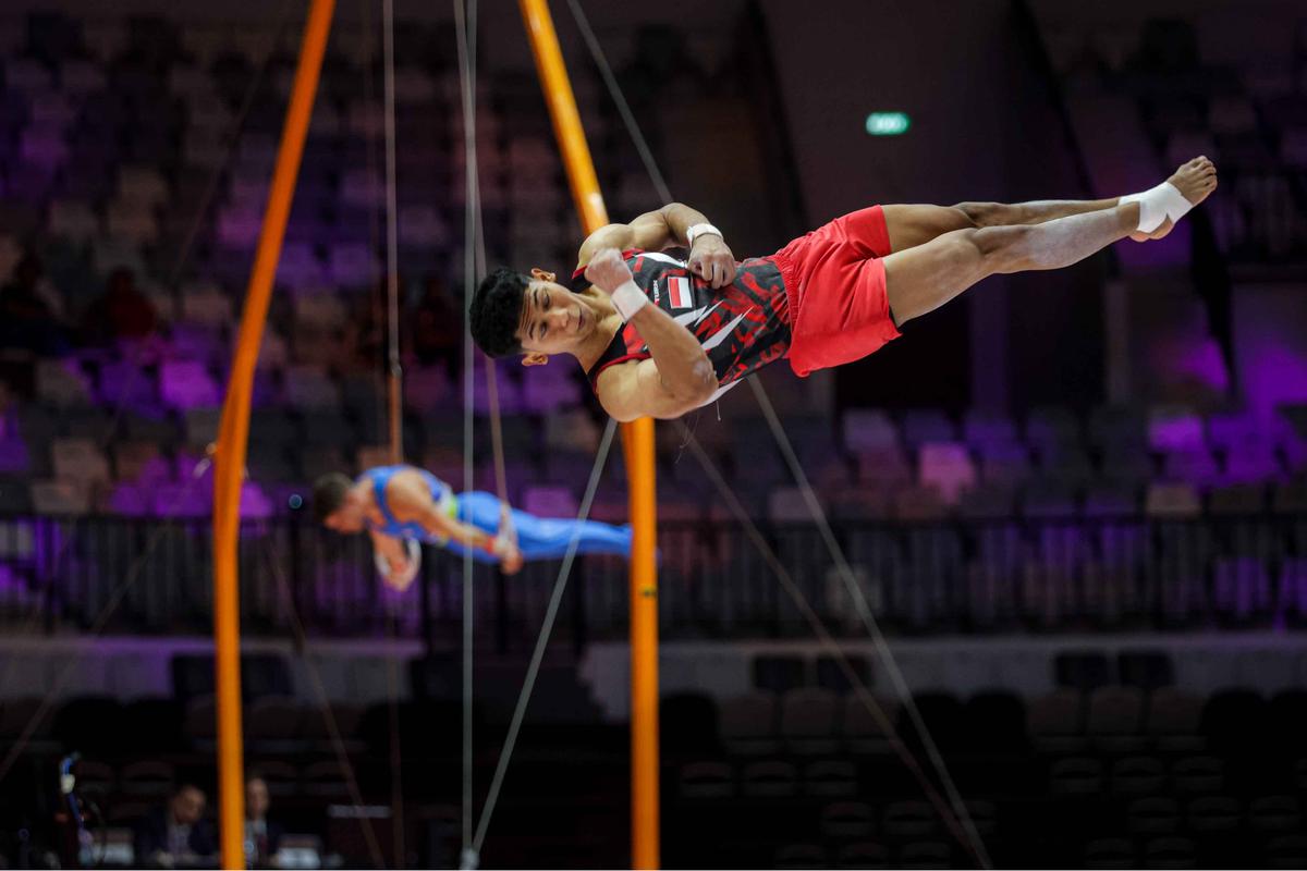 FOTO: Aksi Tim Senam Putra Indonesia di  Kejuaraan Dunia Gimnastik 2025