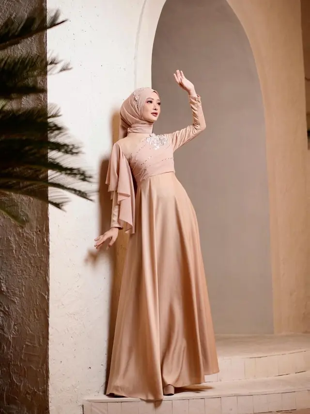 Dara Sarasvati Berhijab