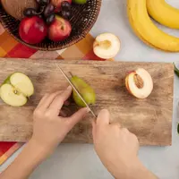 Gula alami hadir dari buah-buahan dan sayuran (Foto: Feepik.com)