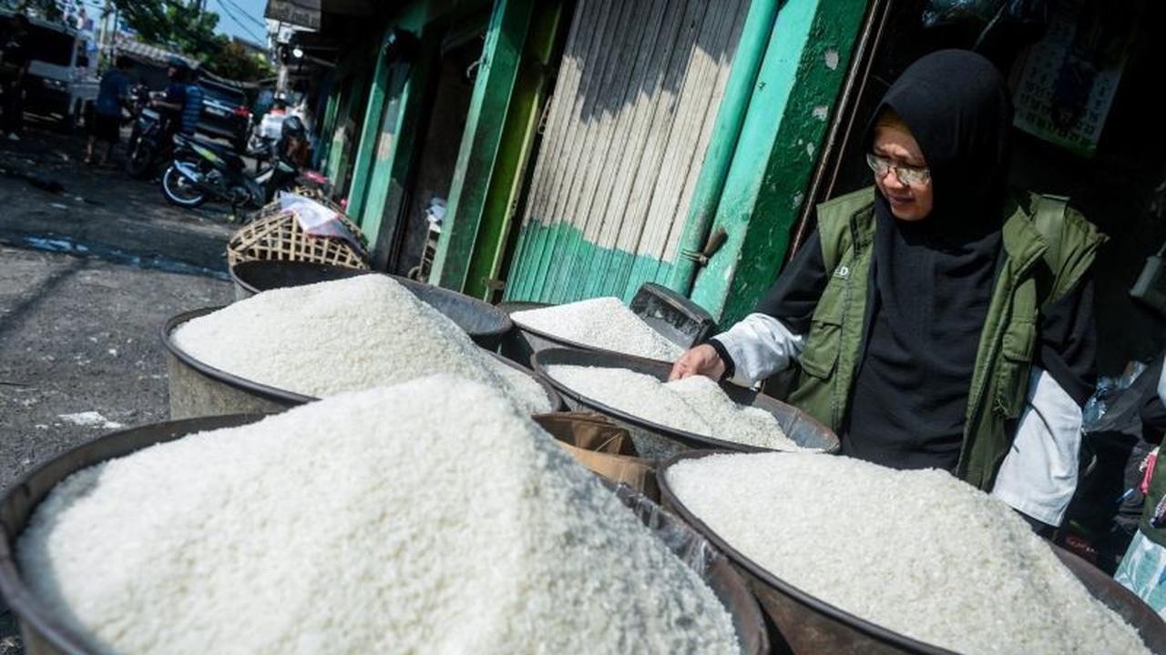 Kerugian Rp1,2 Triliun Akibat 100 Ribu Ton Beras Turun Mutu, Momentum Perbaikan Tata Kelola Pangan Nasional