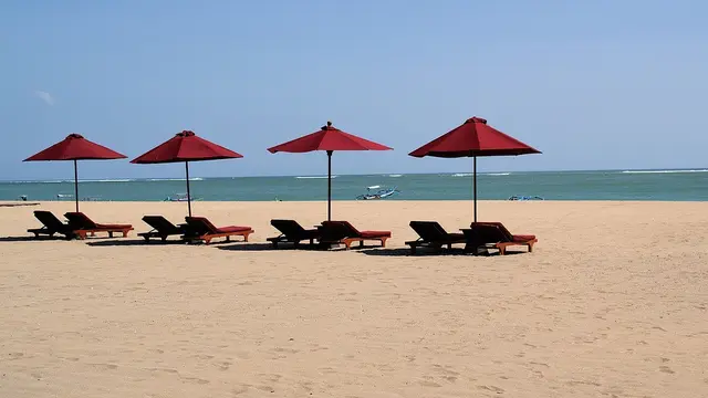 Pantai Kuta, Bali.