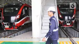 Di area stabling dapat menampung 20 trainset sedangkan lIght maintenance terdapat 13 jalur rel dan untuk area Heavy maintenance terdapat 8 buah jalur rel. (Liputan6.com/Herman Zakharia)