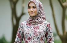 Elegan, Potret 10 Gamis Muslimah Motif Bunga Besar Terbaik 2025, Nyaman dan Stylish