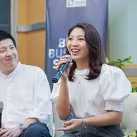 (Fandy Cendrajaya (kiri) dan Gabriella Thohir (kanan) memberikan pandangan sebagai venture capitalist di acara CEO Speaks Startup Day)