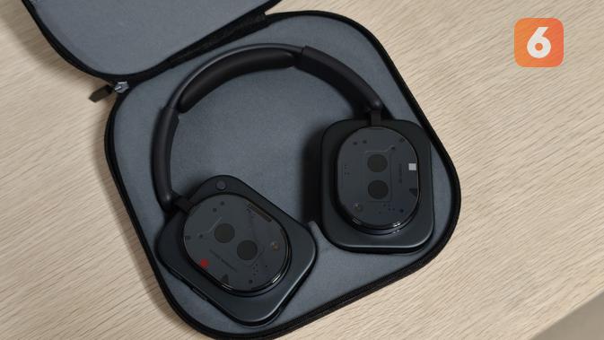 Nothing Headphone (1). (Liputan6.com/ Yuslianson)