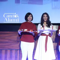 Peluncuran Natur-E Advanced Face Series. (Daniel Kampua/Bintang.com).