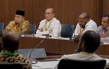 FOTO: Ekspresi Ketua KPU Kembali Hadapi Sidang Pelanggaran Kode Etik Pemilu di DKPP