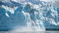 Ilustrasi gletser es di Alaska. (Pixabay/Jacqueline Schmid)