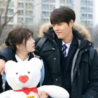 Kim Woo Bin dan Suzy dalam drama terbarunya Uncontrollably Fond yang mulai mendapatkan perhatian penggemar (Nate)