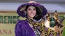 Kevin Liliana, berhasil mengharumkan nama Indonesia di kancah Internasional lewat ajang bergengsi Miss International. Setelah melewati serangkaian seleksi, Kevin berhasil membawa pulang mahkota kemenangan. (Deki Prayoga/Bintang.com)