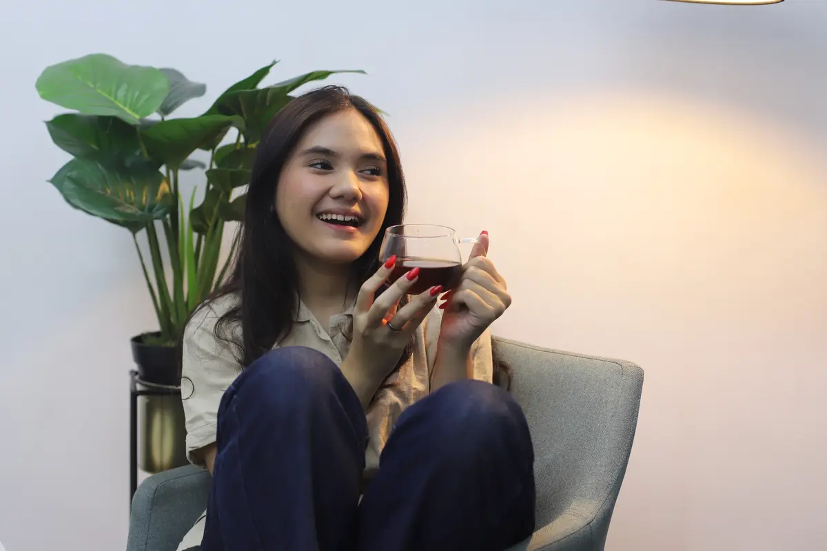 wanita november kesepian di usia dewasa