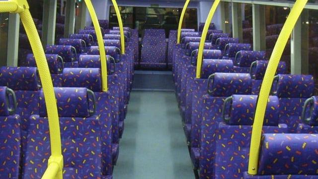 Ini Alasan Menarik Mengapa Kursi Bus Dibuat Bermotif