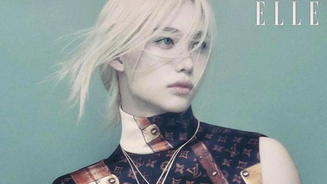 Foto Felix pada sampul Elle Korea
