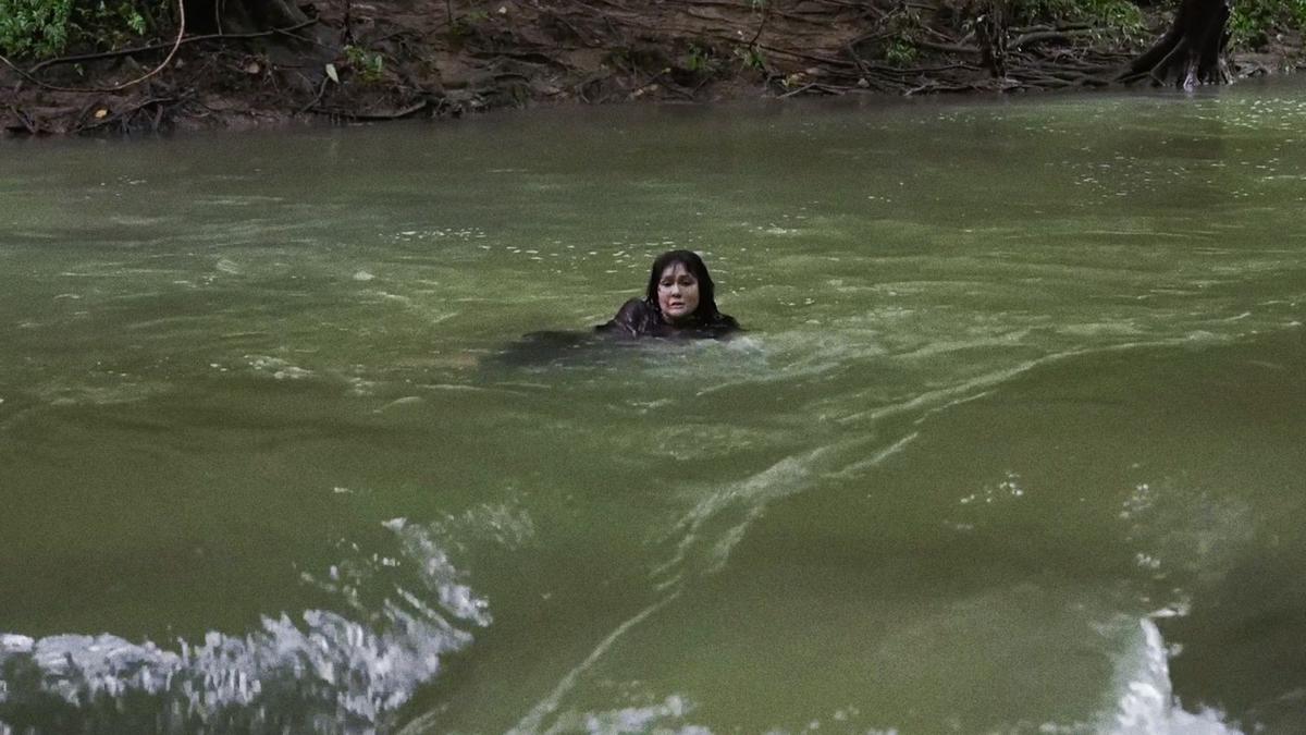 Luna Maya Terseret Arus Sungai Saat Syuting Film Suzzanna: Santet Dosa di Atas Dosa, Ngeri Banget!