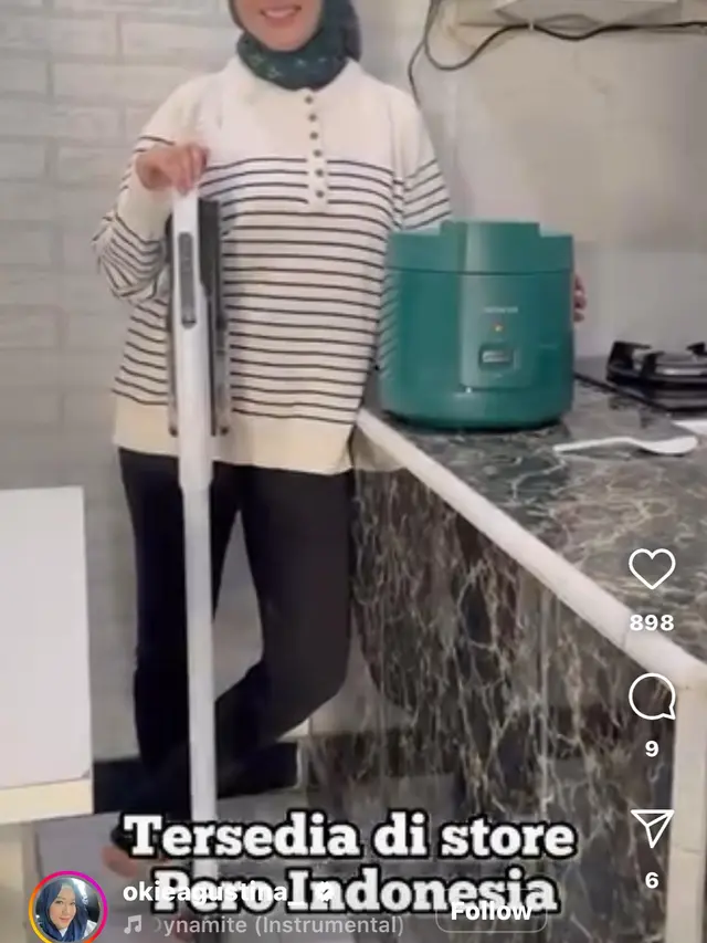Dapur Mungil Okie Agustina yang Tetap Nyaman dan Estetik