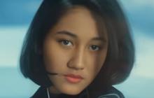 Sukses Buat Penggemar Menangis, Simak Deretan Momen Nike Ardilla 'Duet Bareng' Melly Goeslaw di Lagu Bertemu Kembali
