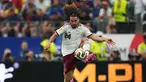 Pemain Spanyol Spanyol mengontrol bola selama pertandingan semifinal Piala Dunia antara Prancis dan Spanyol di Arlington, Texas, dekat Dallas, Selasa, 14 Juli 2026. (AP Photo/Abbie Parr)