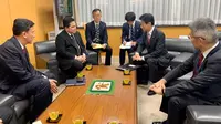 Menteri BUMN Erick Thohir melakukan pertemuan dengan Yasutoshi Nishimura, Menteri Negara Urusan Ekonomi dan Fiskal Jepang untuk membahas peningkatan kerjasama perdagangan dan investasi.