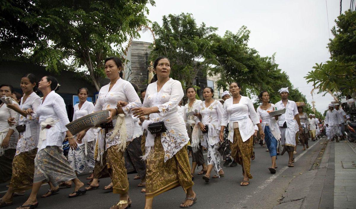 29. Selamat Hari Raya Galungan dan Kuningan 2023. Sehat dan damai selalu.