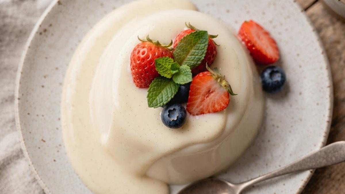 Resep Puding Maizena Vla Tanpa Telur, Lembut dan Creamy