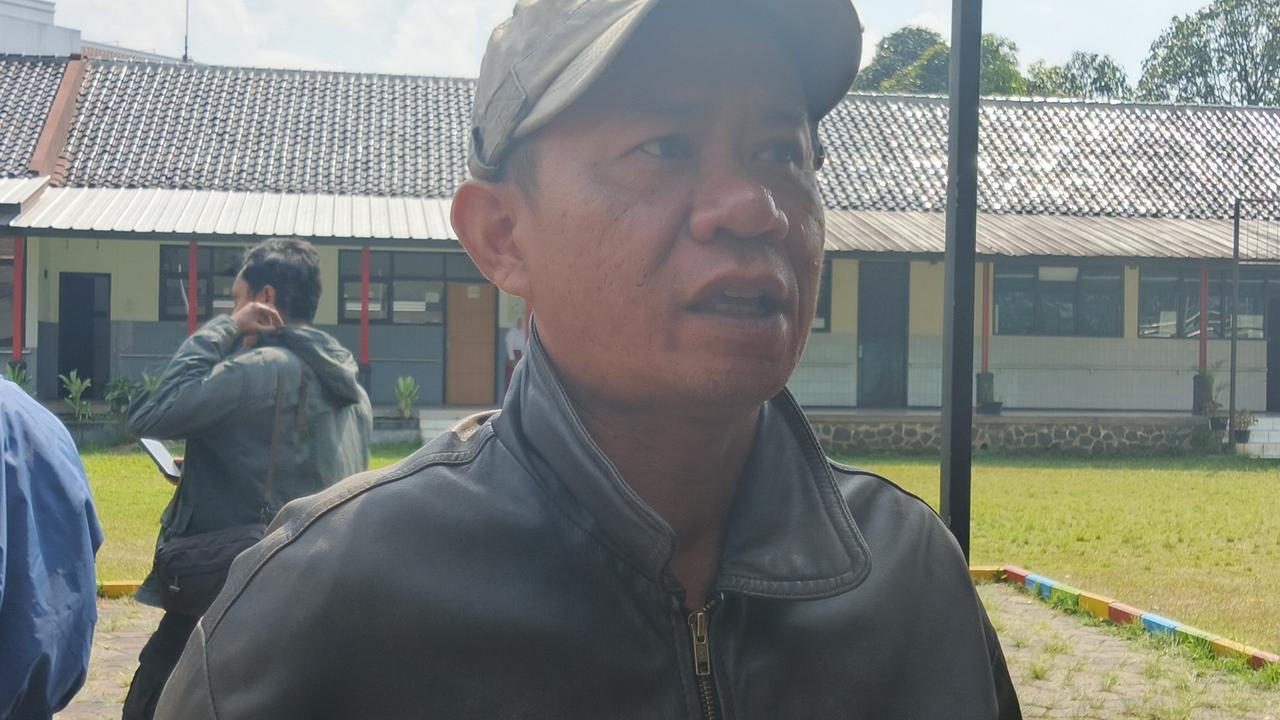 Asep Sudrajat sebagai orangtua
