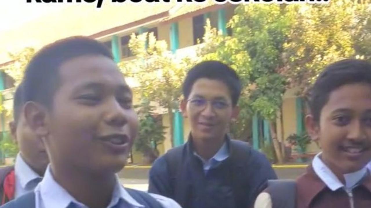 Viral Anak SMA Iuran Belikan Sepeda untuk Temannya yang ke Sekolah Jalan Kaki, Tuai Pujian