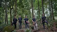 Mengenal iHateband: Grup Musik Elektro Pop yang Sedang Naik Daun