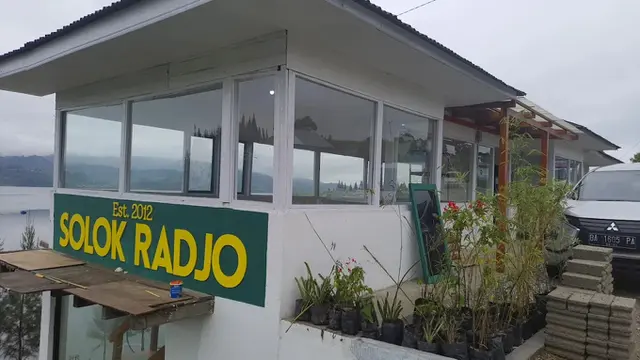 10 Rekomendasi Tempat Makan Enak di Alahan Panjang Sumbar Tahun 2025, Kuliner Nikmat & View Alam yang Indah