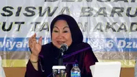 Rabu pagi (4/5), mantan Menteri Pemberdayaan Perempuan Tutty Alawiyah tutup usia. 