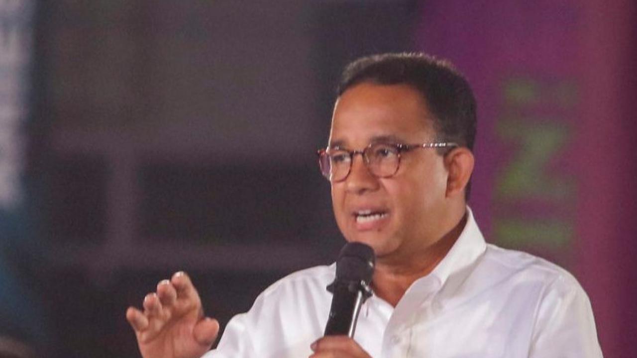 Jokowi Naikkan Gaji TNI-Polri dan PNS Jelang Pencoblosan Pilpres 2024, Anies: Kenapa Baru Tahun Ini?