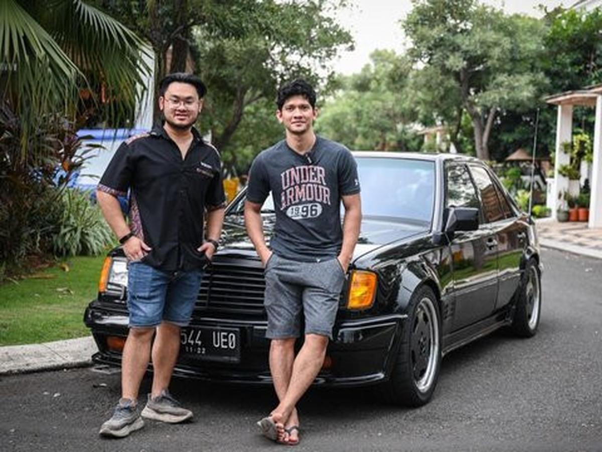 Nostalgia Otomotif! Deretan Artis yang Mengoleksi Mobil Klasik Keren