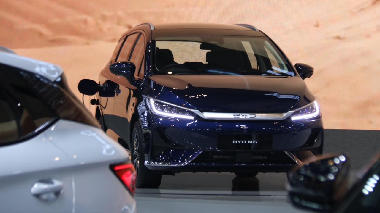 BYD M6 Mendominasi Pasar Kendaraan Listrik di Tanah Air, Hyundai Ioniq 5 Mengalami Penurunan