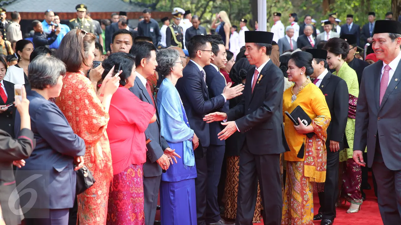 20151001-Gagahnya Jokowi Saat Pimpin Upacara Kesaktian Pancasila-Jakarta