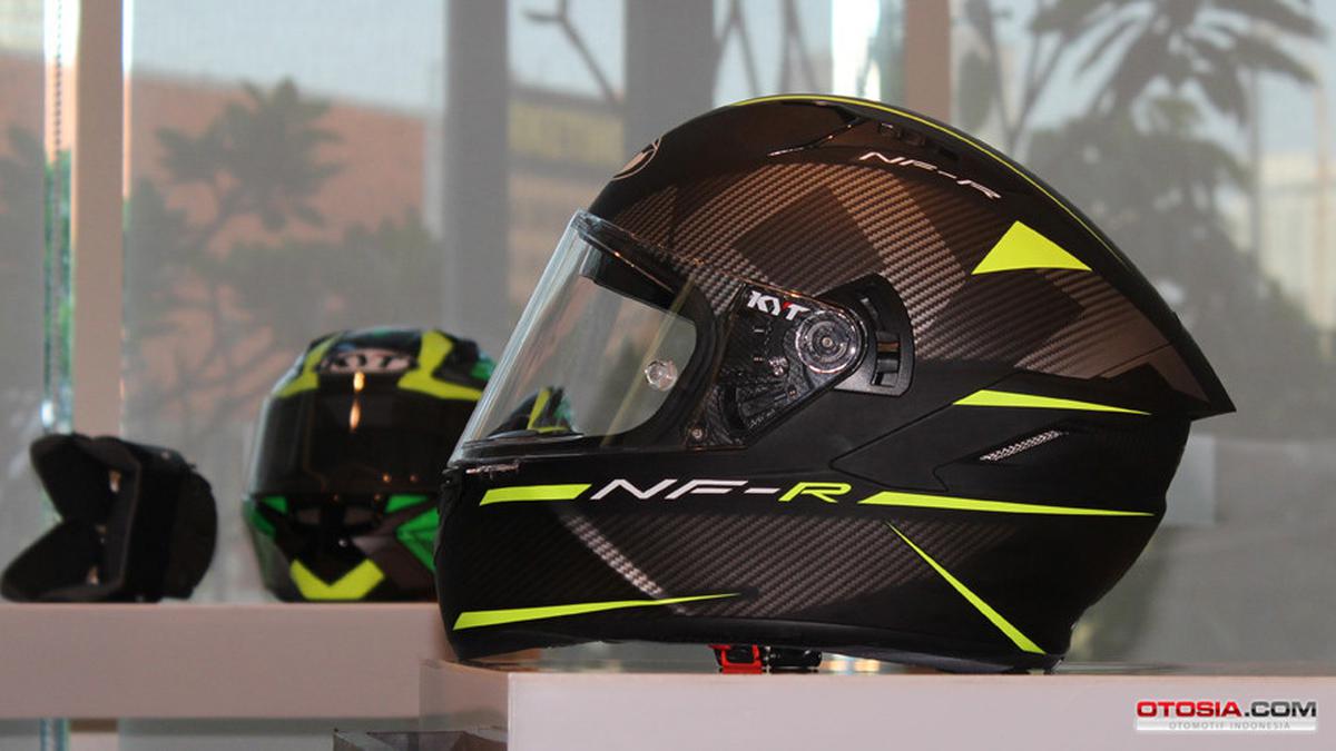 Helm kyt carbon on sale